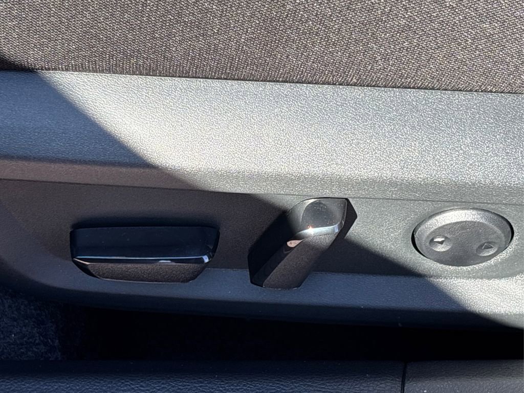 New 2026 Nissan Rogue SV AWD/4WD image 13