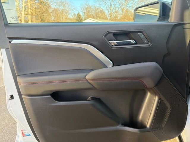 Certified 2024 Chevrolet Colorado Z71 w/ Z71 Convenience Package 2 image 18