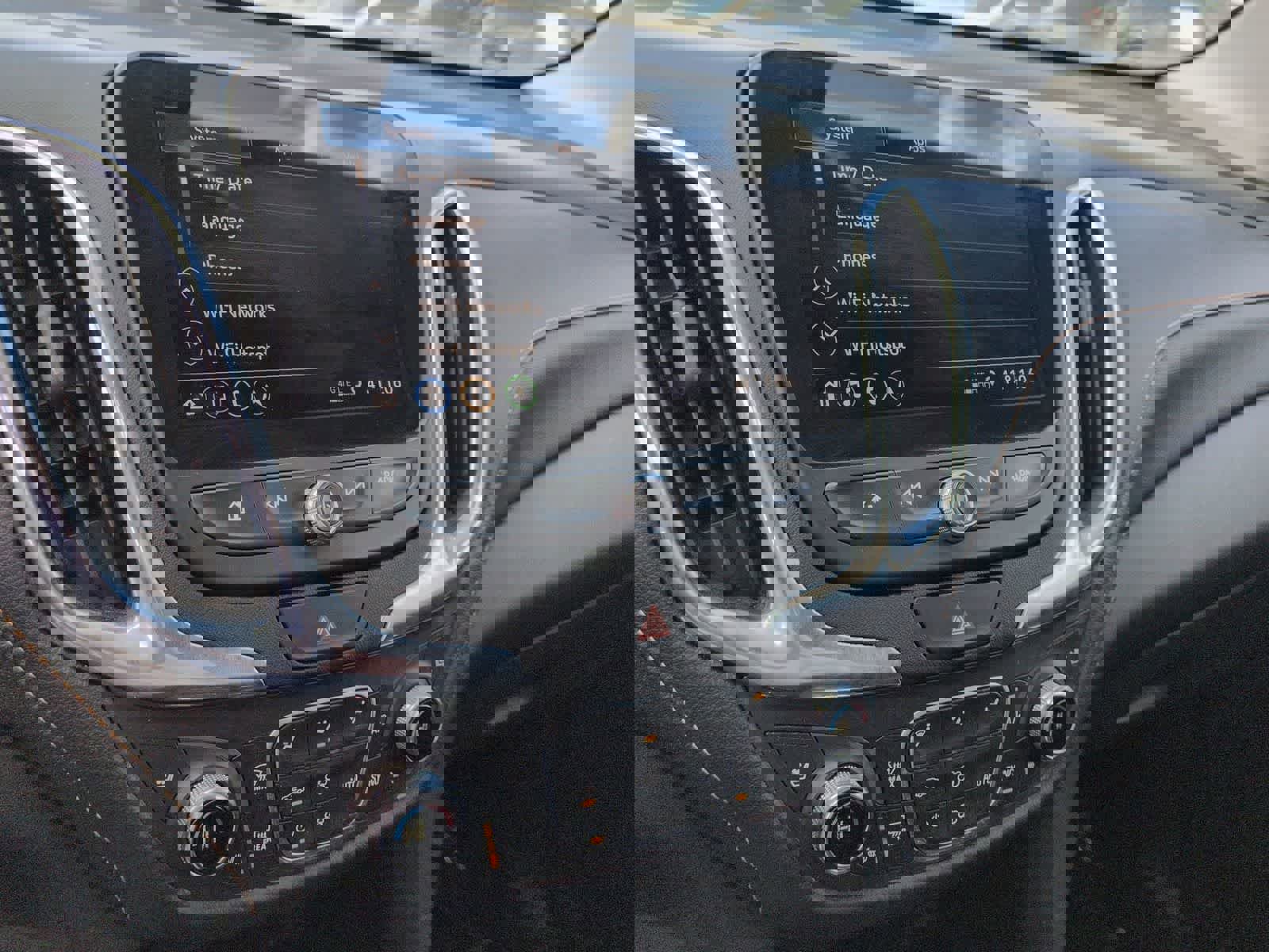 Used 2020 Chevrolet Equinox Premier image 22