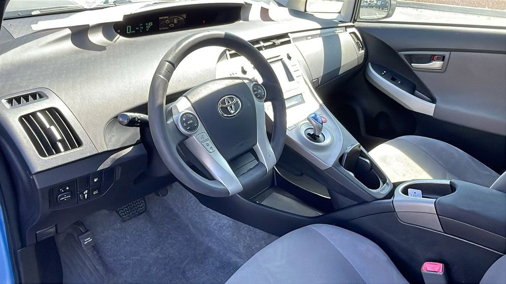 Used 2012 Toyota Prius Prime Plug-In Hybrid FWD image 10