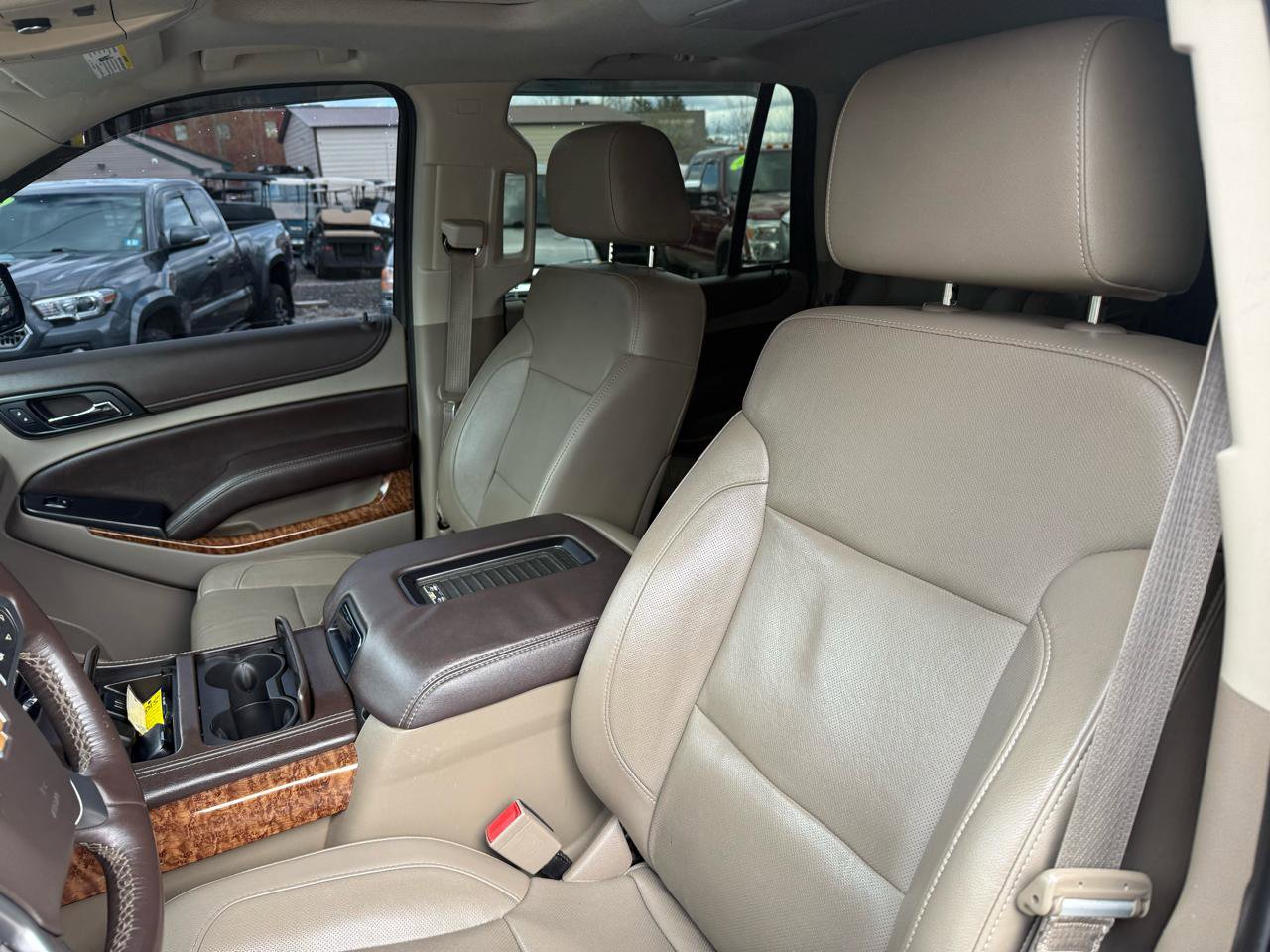 Used 2015 Chevrolet Tahoe LTZ image 27