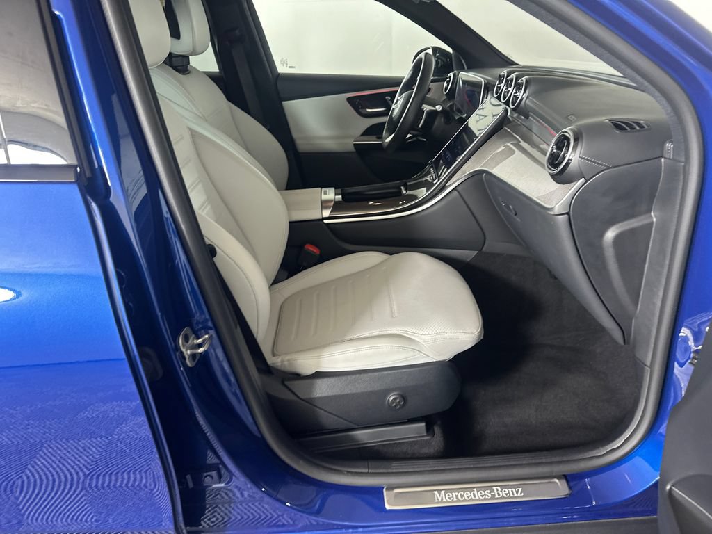 Certified 2024 Mercedes-Benz GLC 300 image 14
