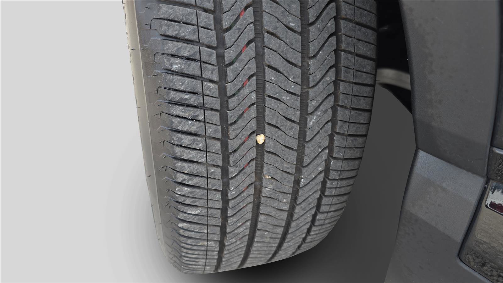 Used 2026 Chevrolet Blazer EV LT w/ Super Cruise Package image 30