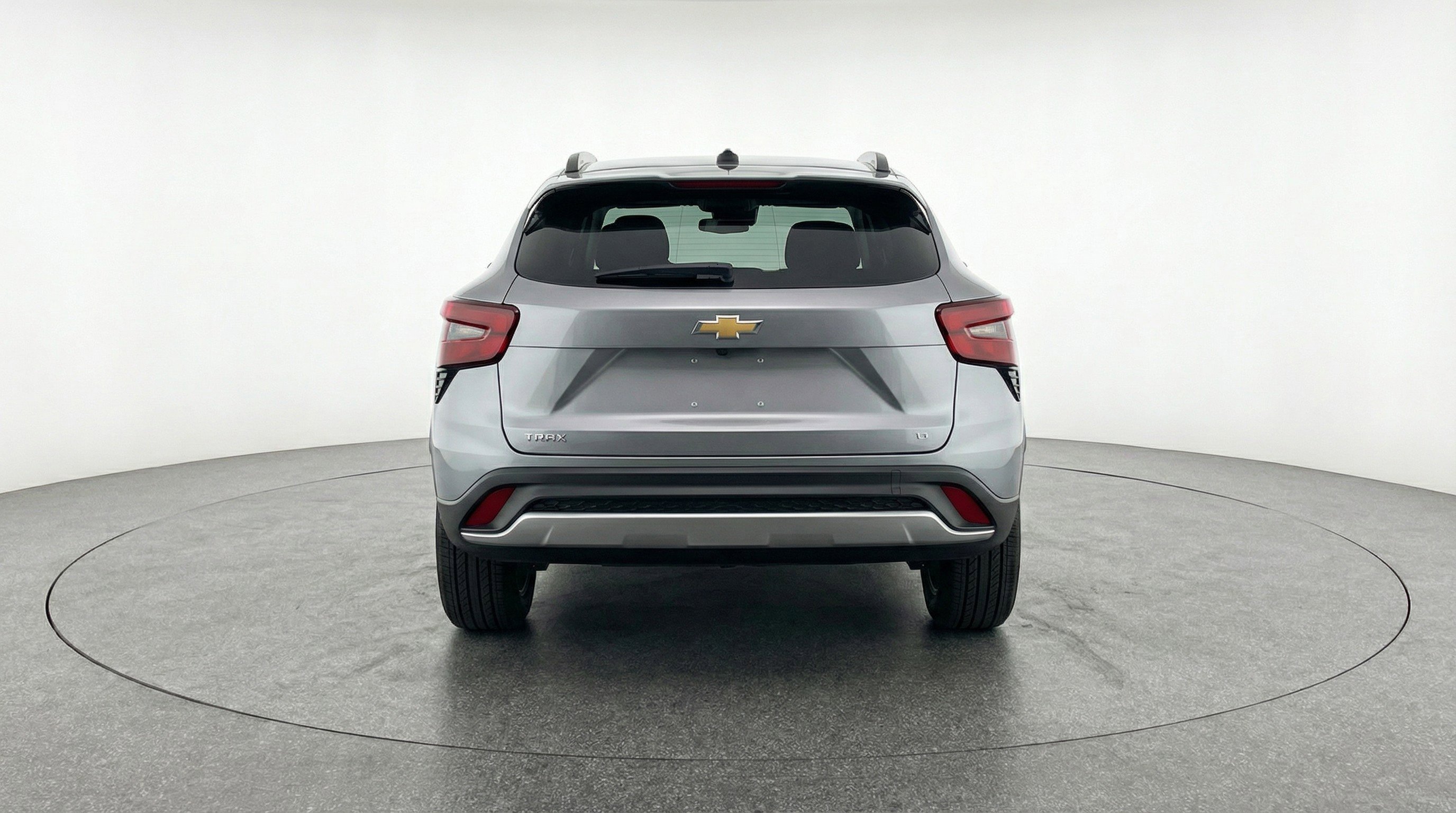 Used 2025 Chevrolet Trax LT FWD image 7