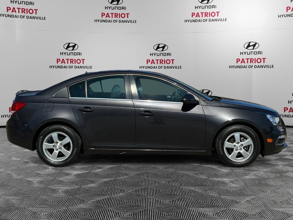 Used 2016 Chevrolet Cruze LT FWD image 24