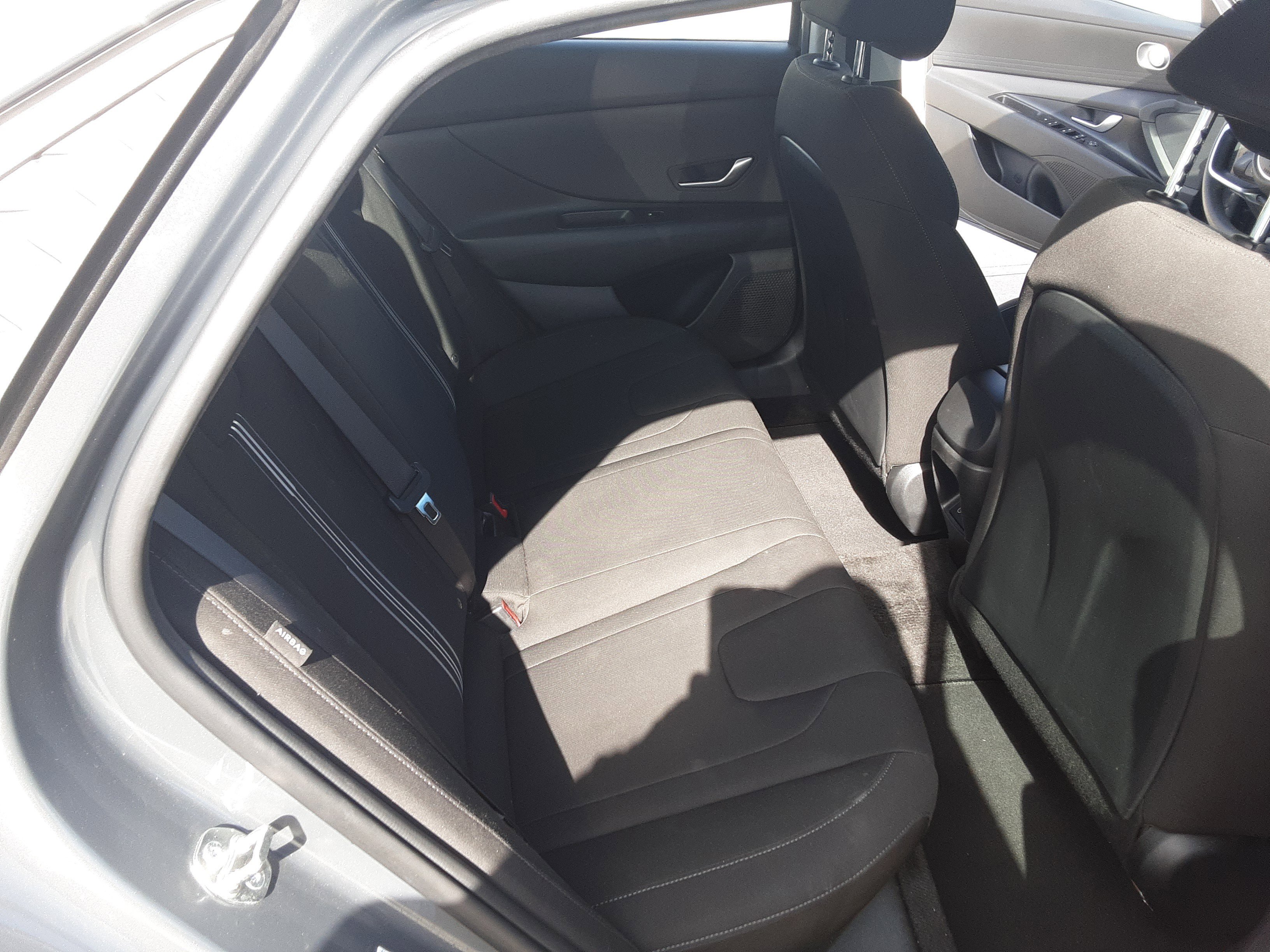 Used 2024 Hyundai Elantra SEL image 15