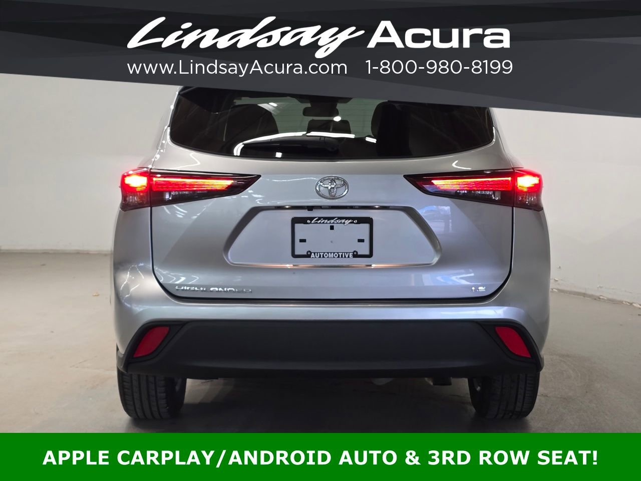 Used 2024 Toyota Highlander LE image 5