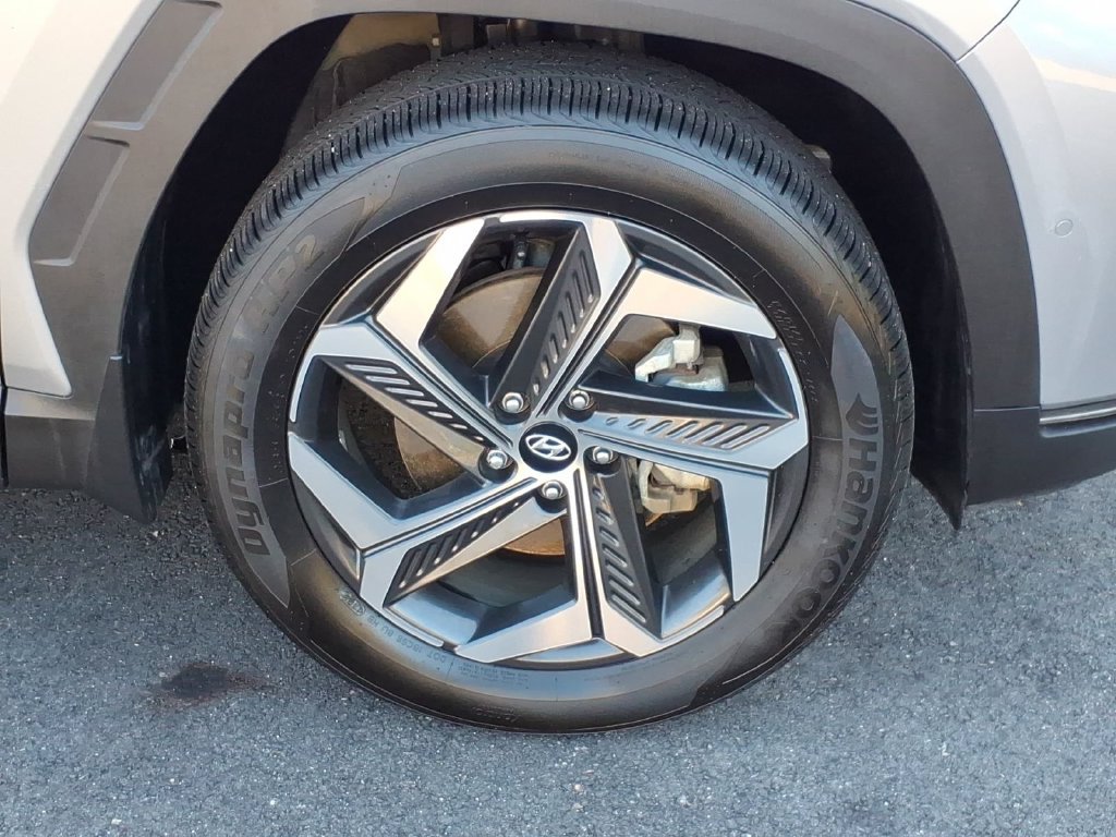 Used 2022 Hyundai Tucson Limited AWD/4WD image 4