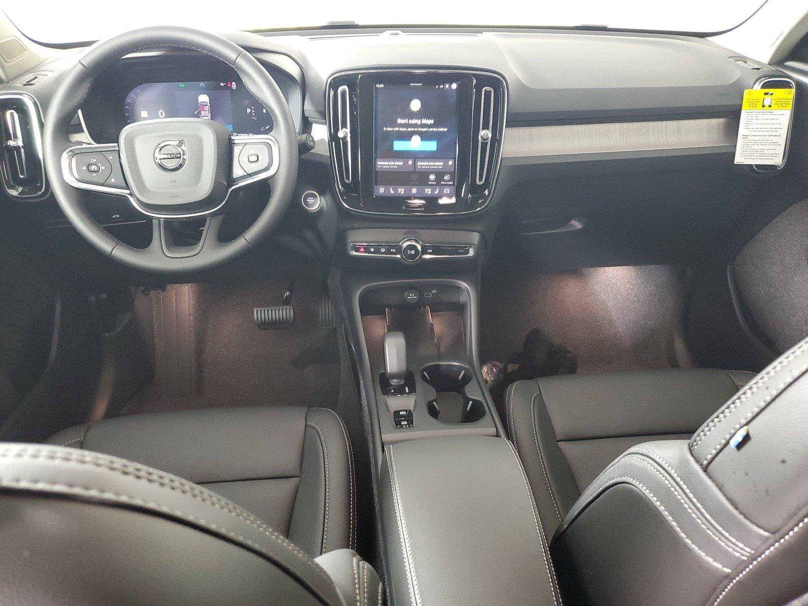 New 2026 Volvo XC40 B4 Core w/ Protection Package Premier FWD image 15