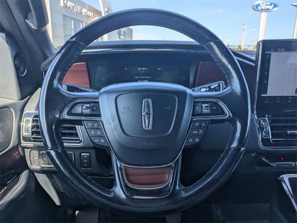 Used 2022 Lincoln Navigator Reserve image 29