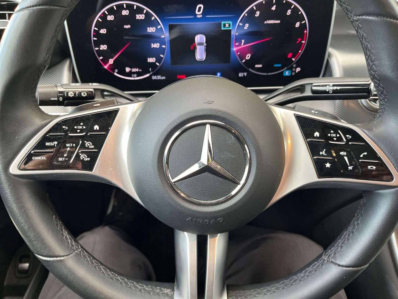 Used 2024 Mercedes-Benz GLC 300 4MATIC image 28