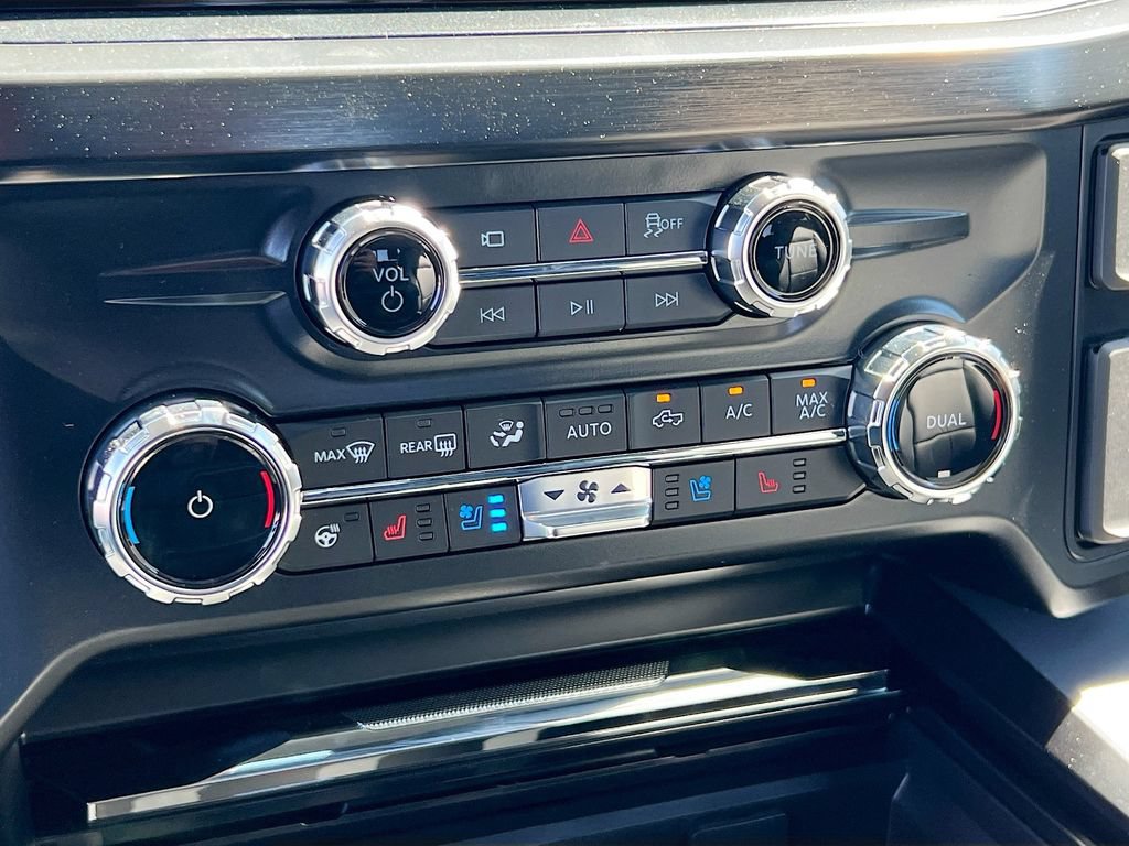 New 2026 Ford F350 Lariat AWD/4WD image 9