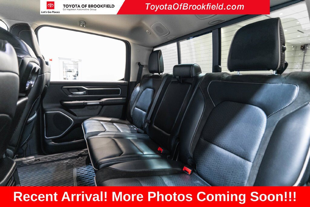 Used 2022 RAM 1500 Laramie AWD/4WD image 32