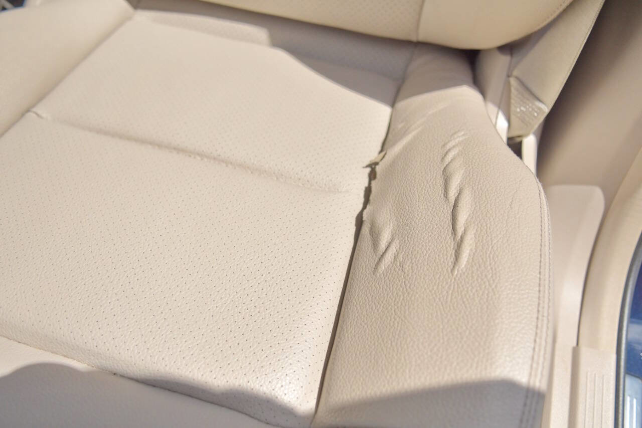 Used 2014 Mercedes-Benz E 350 Sedan w/ Premium 1 Package image 16