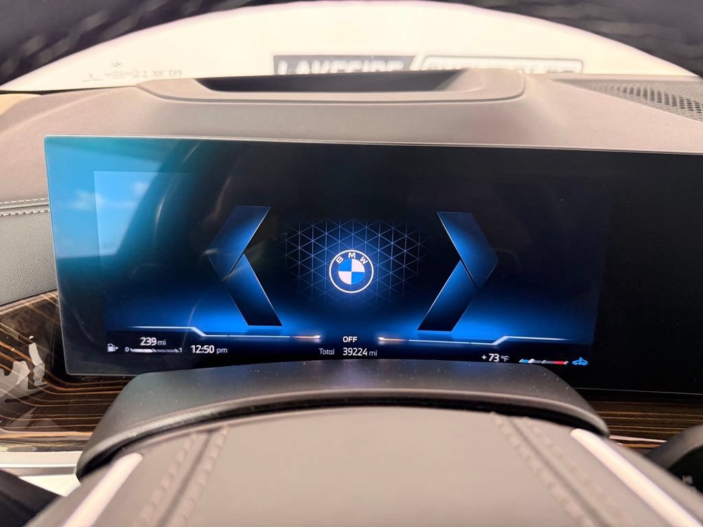 Used 2026 BMW X7 xDrive40i AWD/4WD image 48