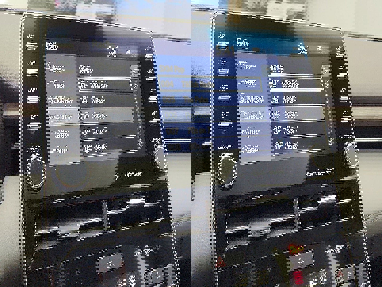 Certified 2019 Toyota Avalon XLE image 14