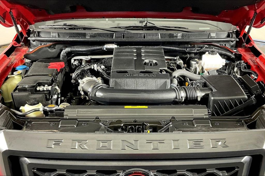 Used 2024 Nissan Frontier Pro-X w/ Pro Convenience Package image 13