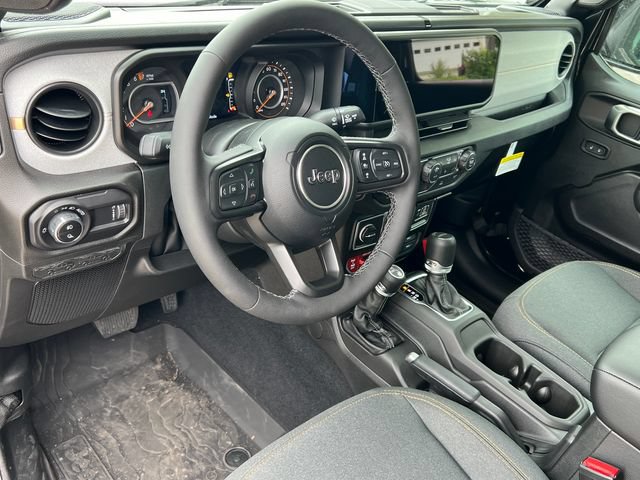 New 2026 Jeep Gladiator Sport AWD/4WD image 16