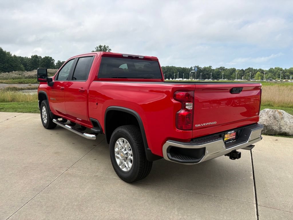 New 2026 Chevrolet Silverado 3500 LT w/ All Star Edition AWD/4WD image 7