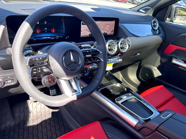 New 2026 Mercedes-Benz GLA 35 AMG 4MATIC image 12