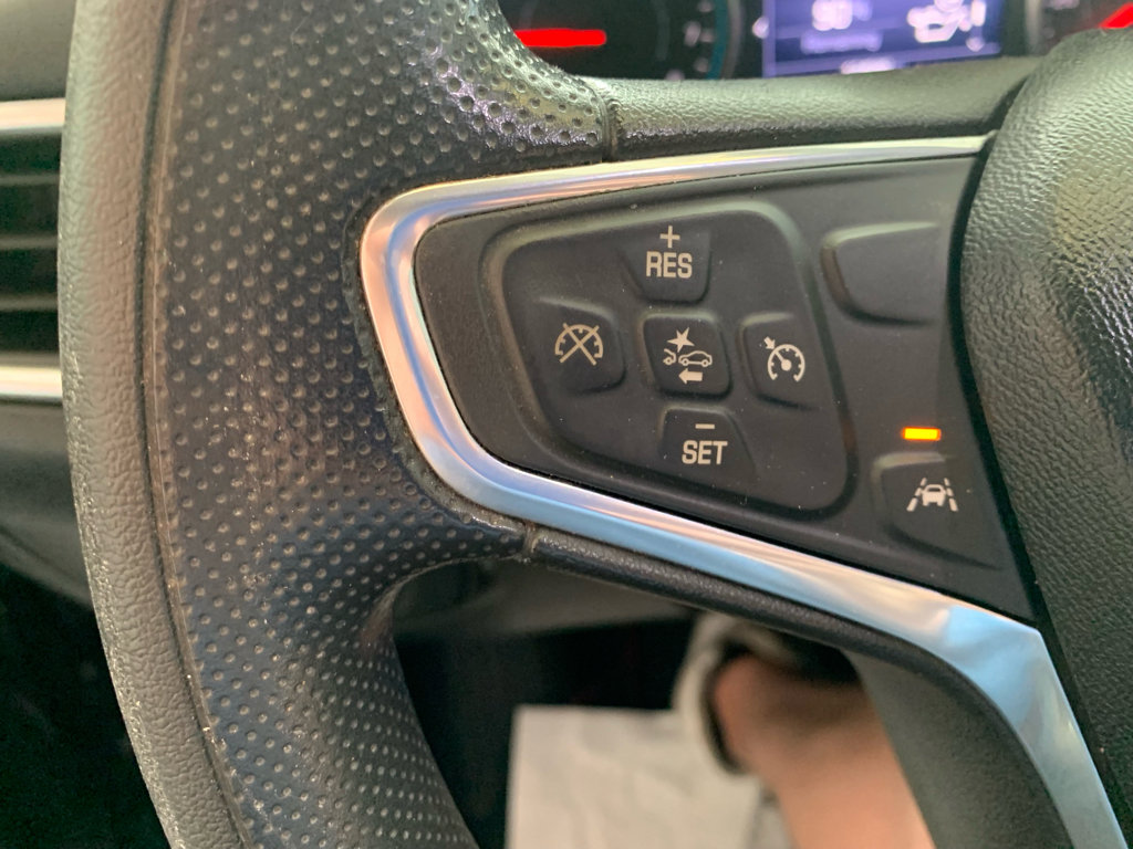 Used 2020 Chevrolet Equinox LT FWD image 15