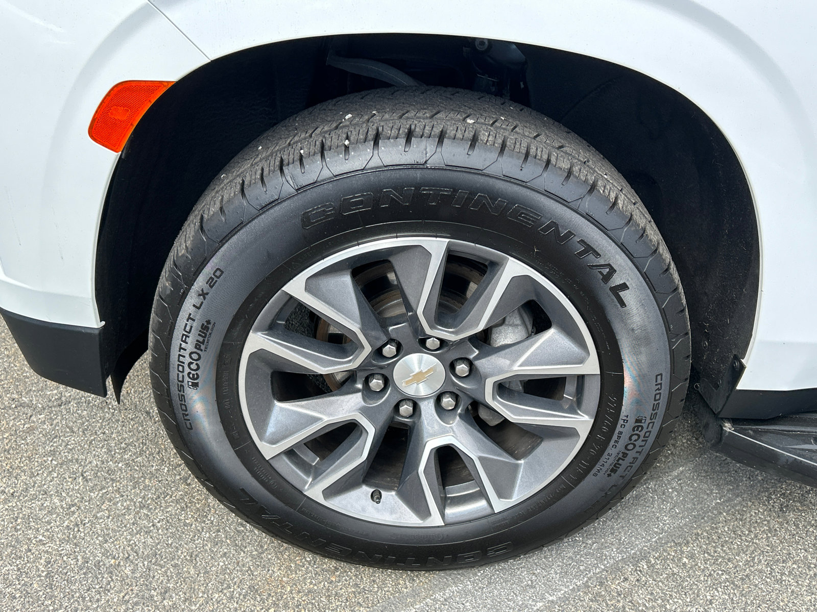 Used 2021 Chevrolet Tahoe LT AWD/4WD image 8