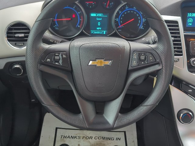 Used 2015 Chevrolet Cruze LT FWD image 8