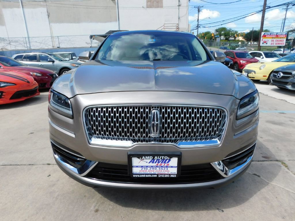 Used 2019 Lincoln Nautilus Reserve w/ Cargo Utility Package image 2