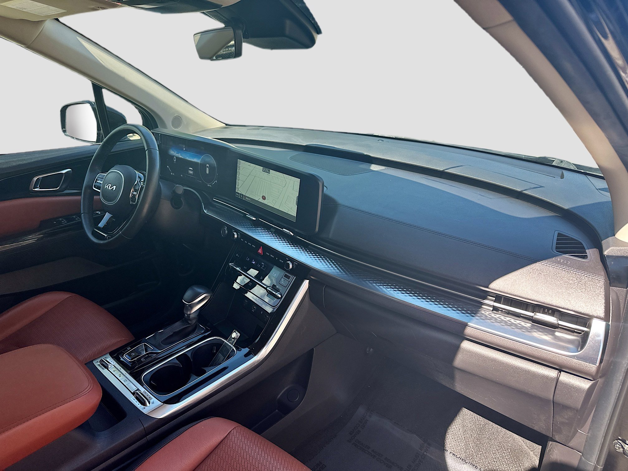 Used 2024 Kia Carnival SX Prestige image 33