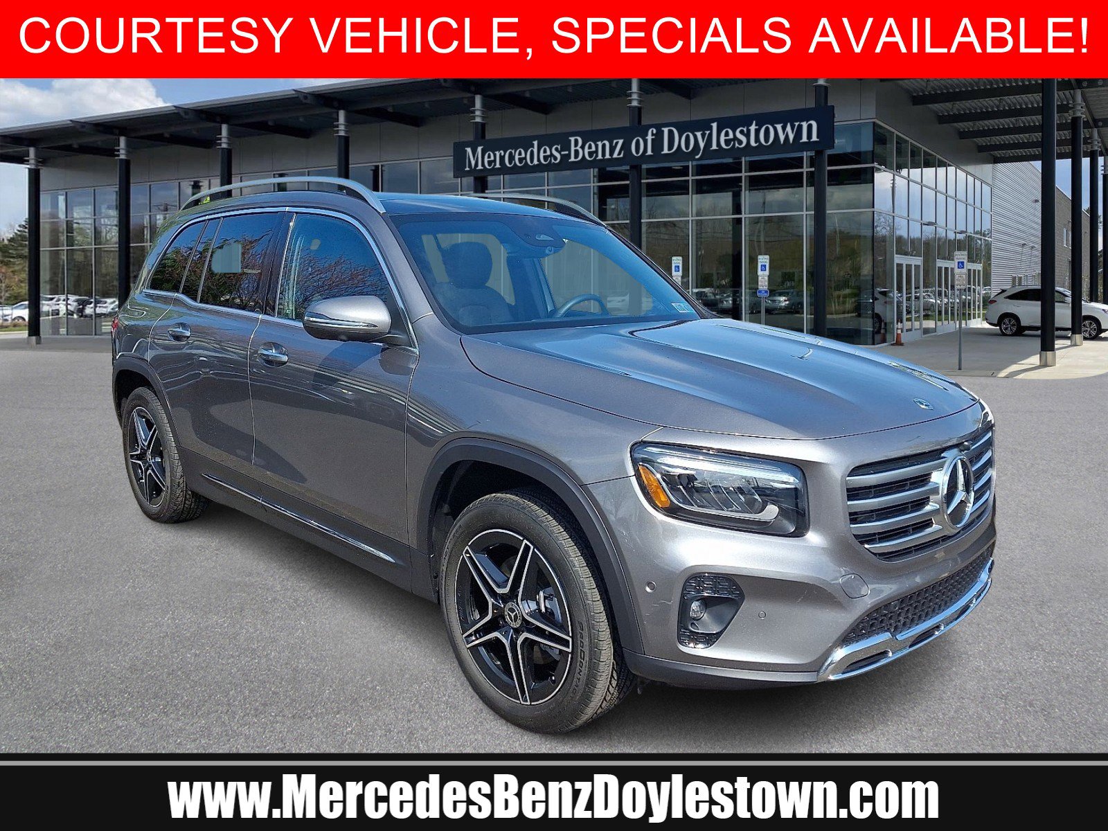 New 2026 Mercedes-Benz GLB 250 4MATIC image 1