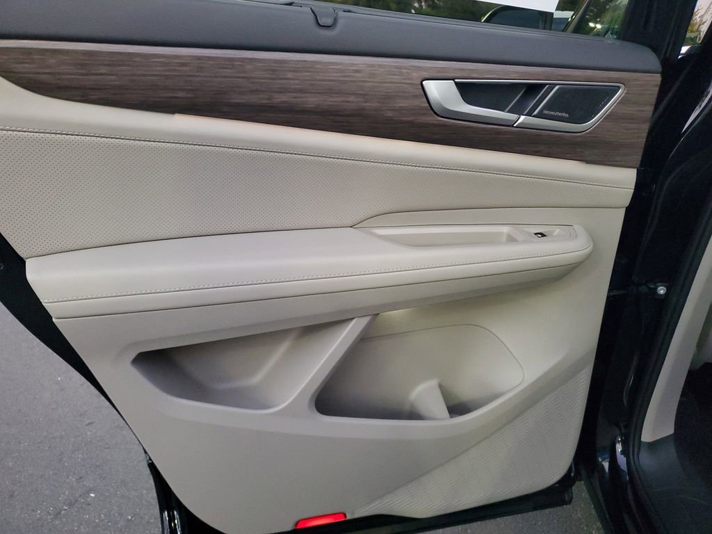 New 2026 Volkswagen Atlas SEL Premium R-Line image 10