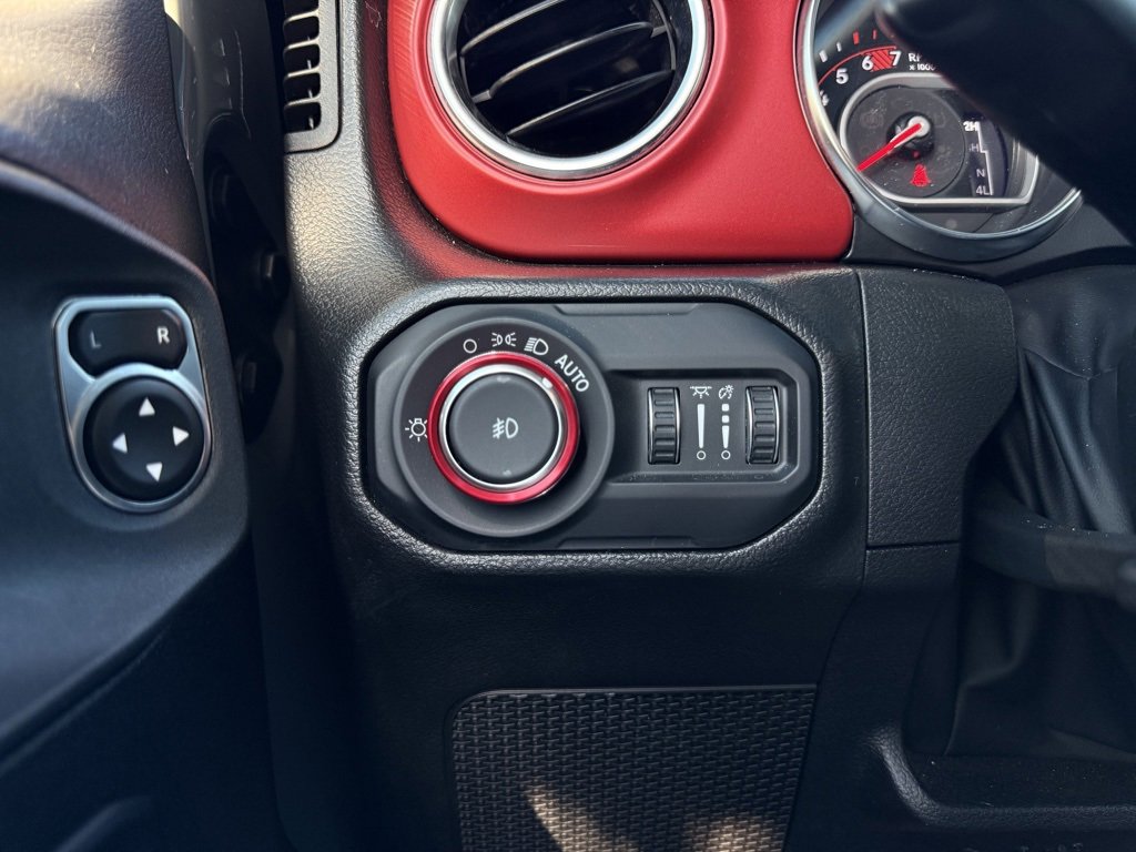 Used 2022 Jeep Wrangler Unlimited Rubicon image 13