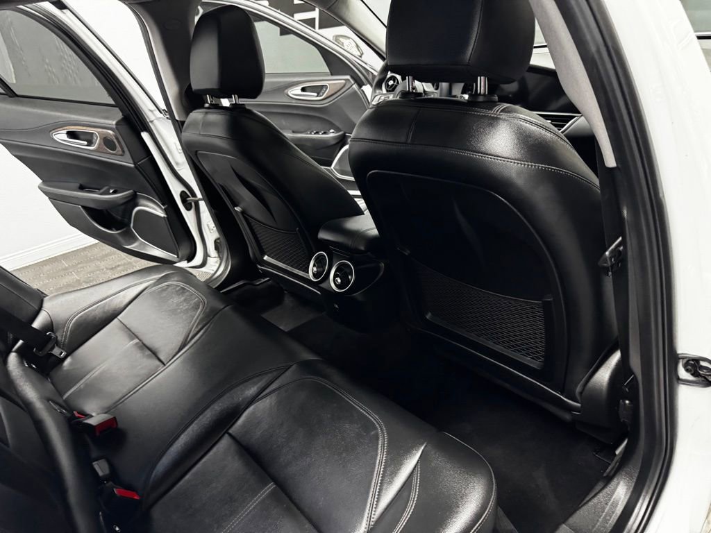 Used 2019 Alfa Romeo Giulia Ti w/ Nero Edizione image 51