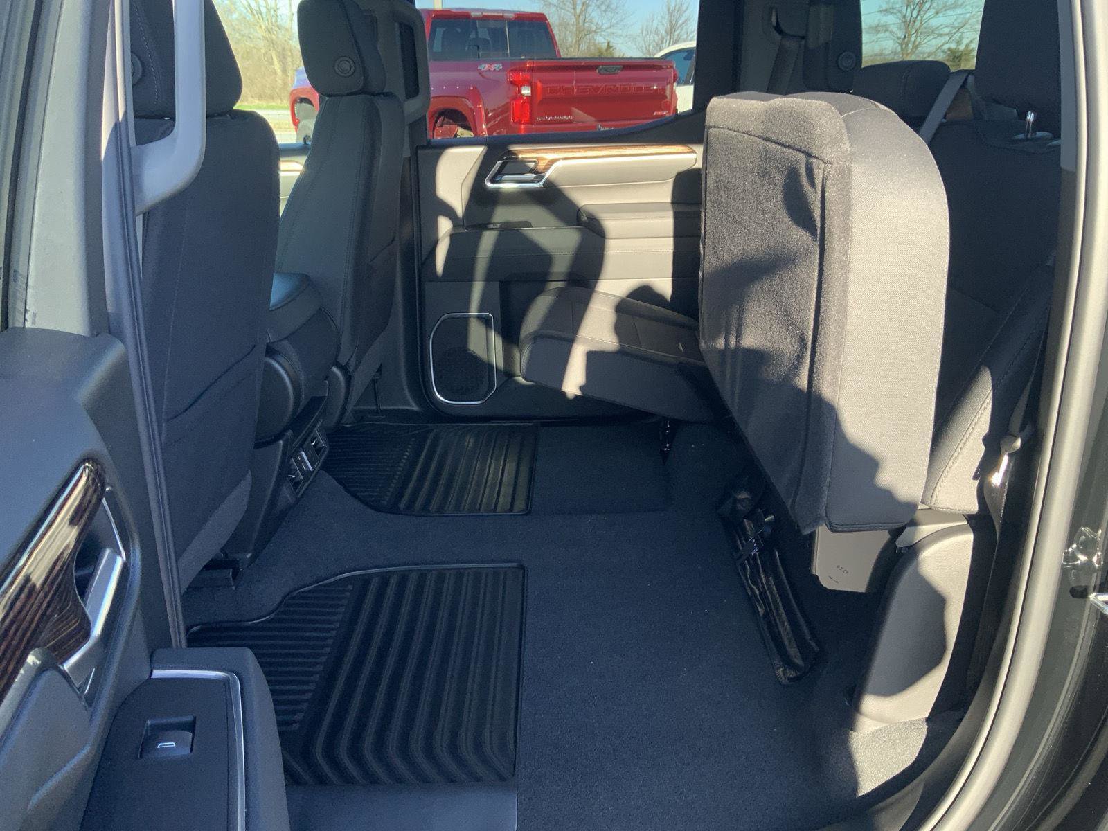 New 2026 GMC Sierra 1500 SLE w/ X31 Off-Road Package image 54