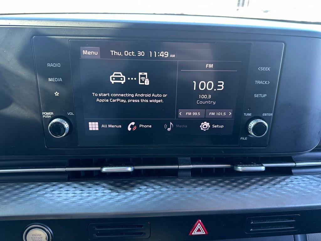 Used 2022 Kia Carnival LX image 30