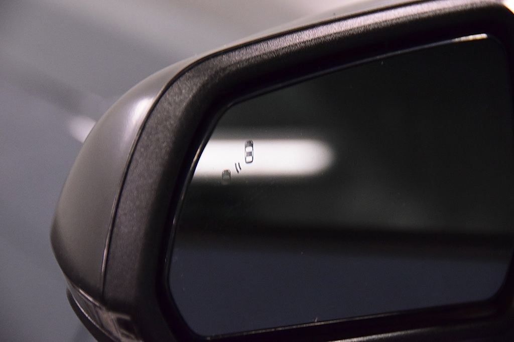 Used 2025 Ford Mustang Dark Horse RWD image 13