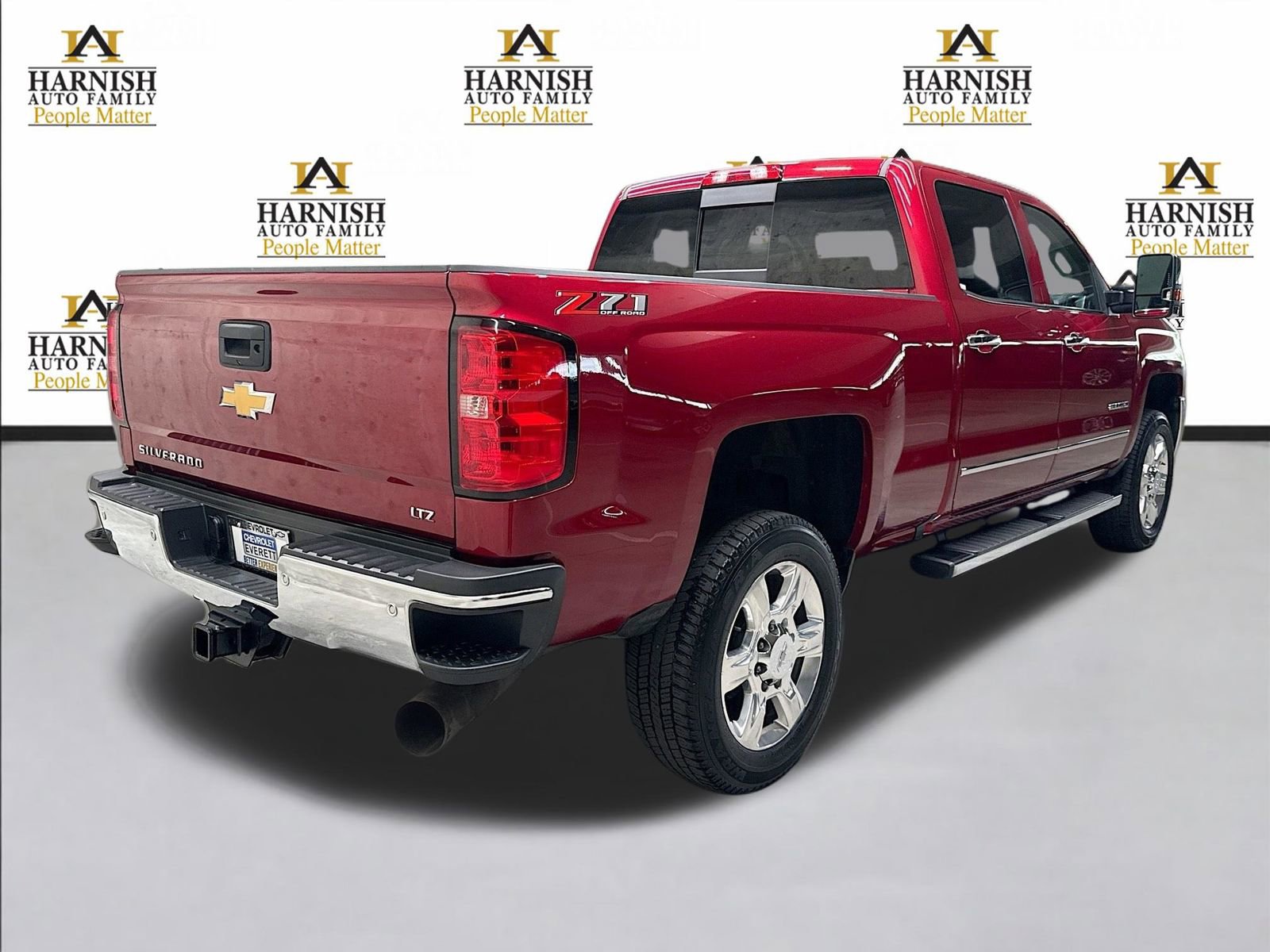 Used 2018 Chevrolet Silverado 2500 LTZ w/ Duramax Plus Package AWD/4WD image 6