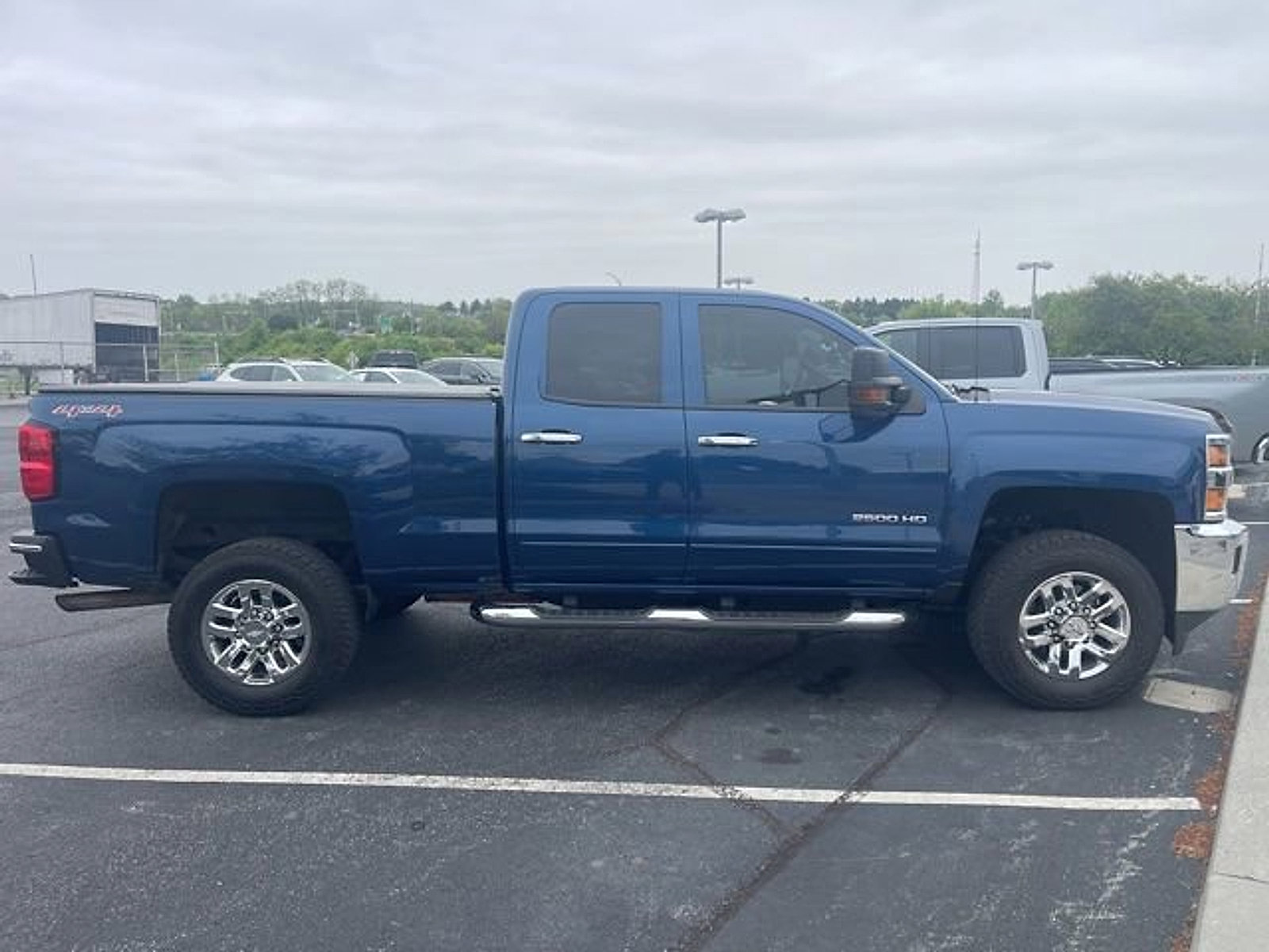 Used 2017 Chevrolet Silverado 2500 LT w/ All Star Edition AWD/4WD image 5