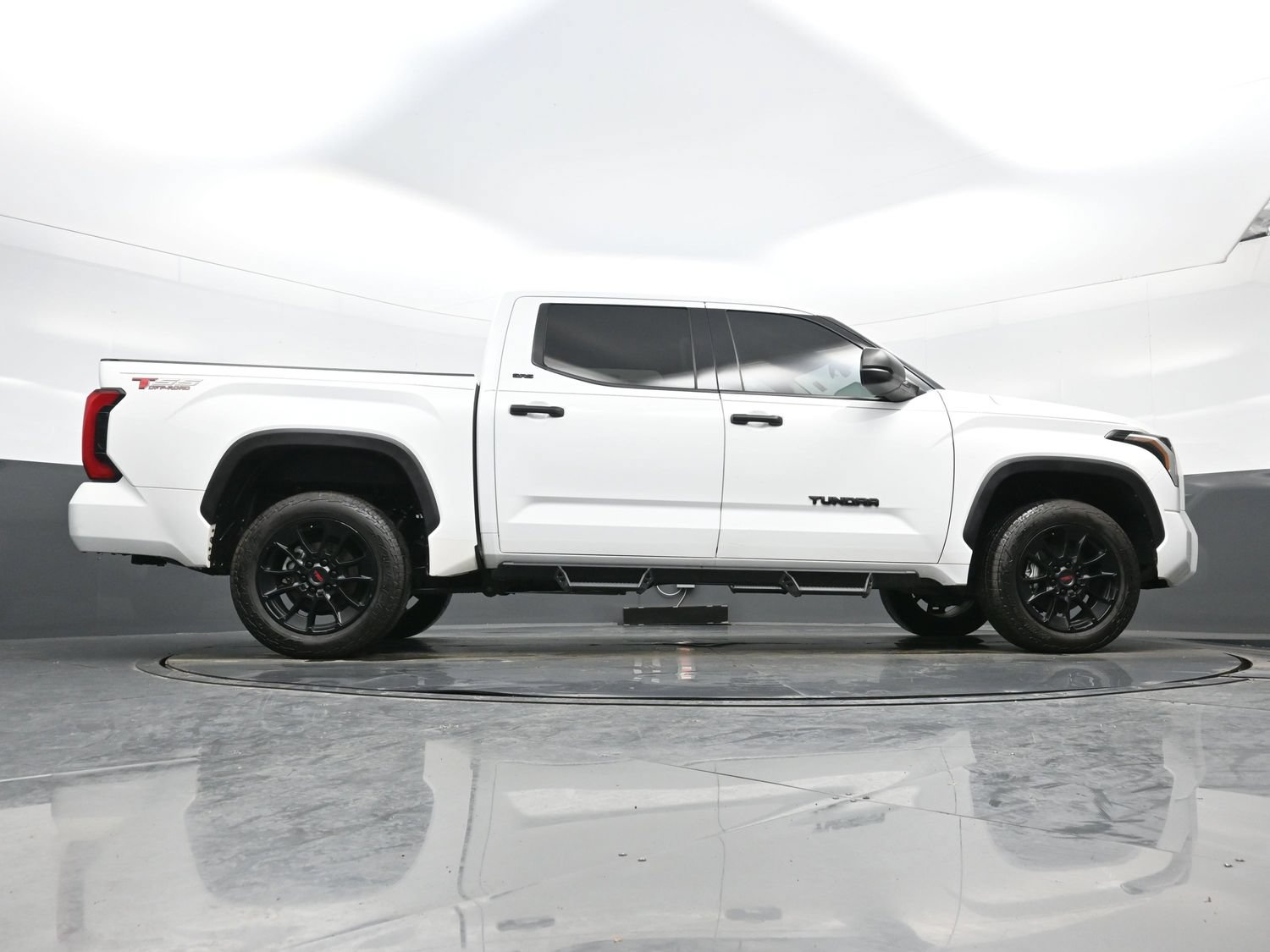 Used 2023 Toyota Tundra SR5 AWD/4WD image 31
