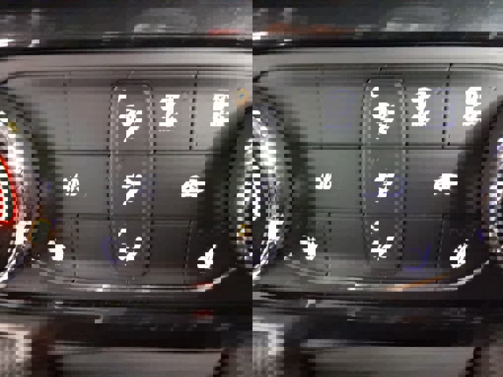 Used 2024 Chevrolet TrailBlazer RS image 41