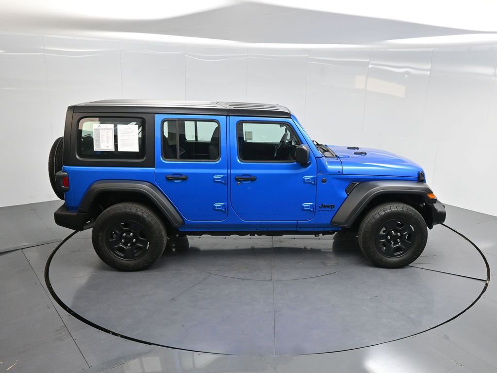 Used 2025 Jeep Wrangler Sport image 69