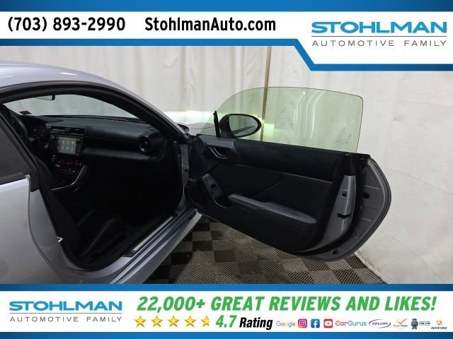 Used 2023 Toyota GR86 Premium w/ ALL Weather Mat Package (TMS) image 28