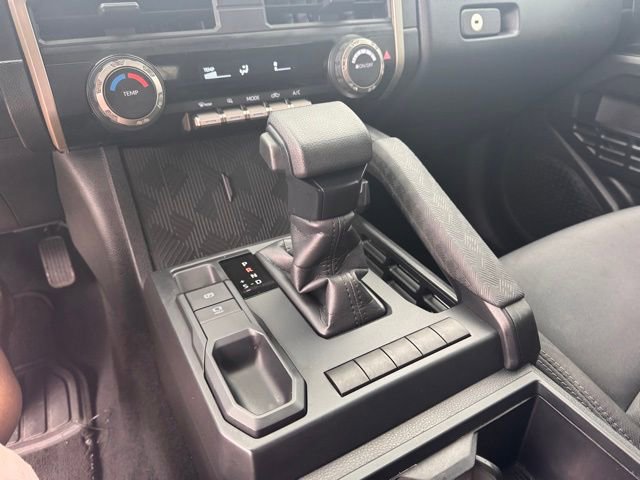 Used 2025 Toyota Tacoma SR image 22
