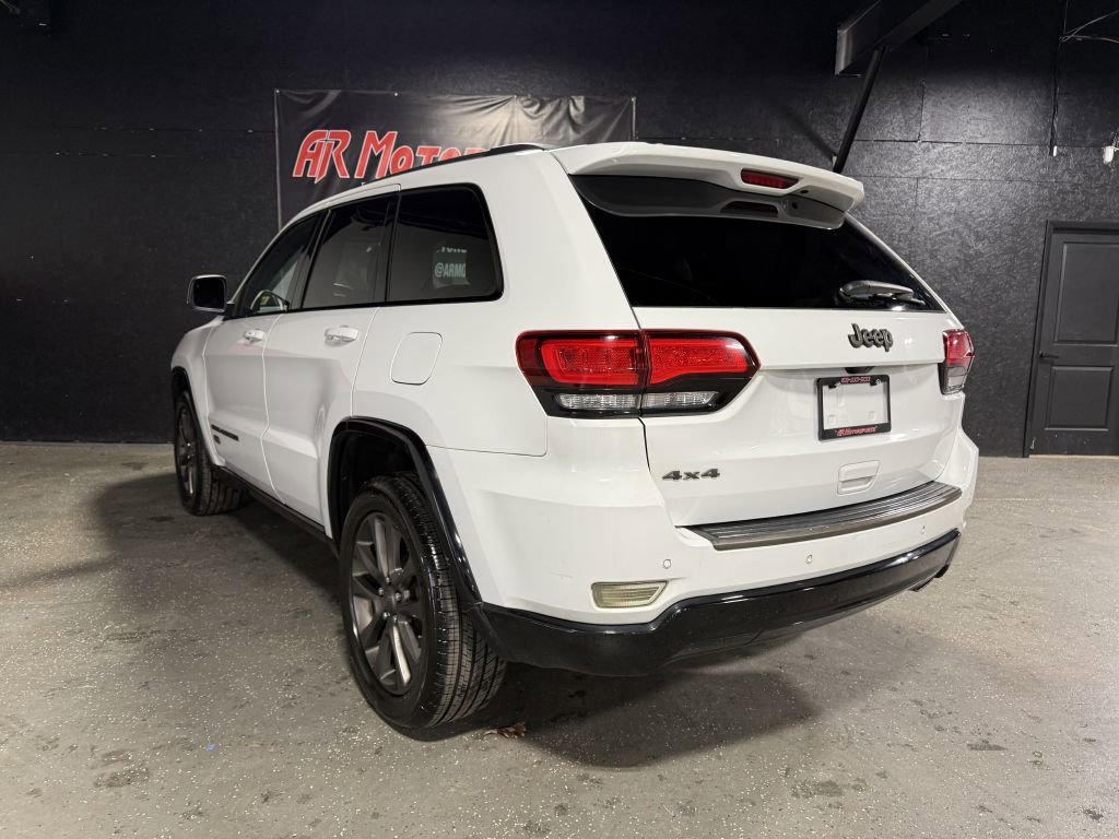 Used 2016 Jeep Grand Cherokee Limited 75th Anniversary image 3