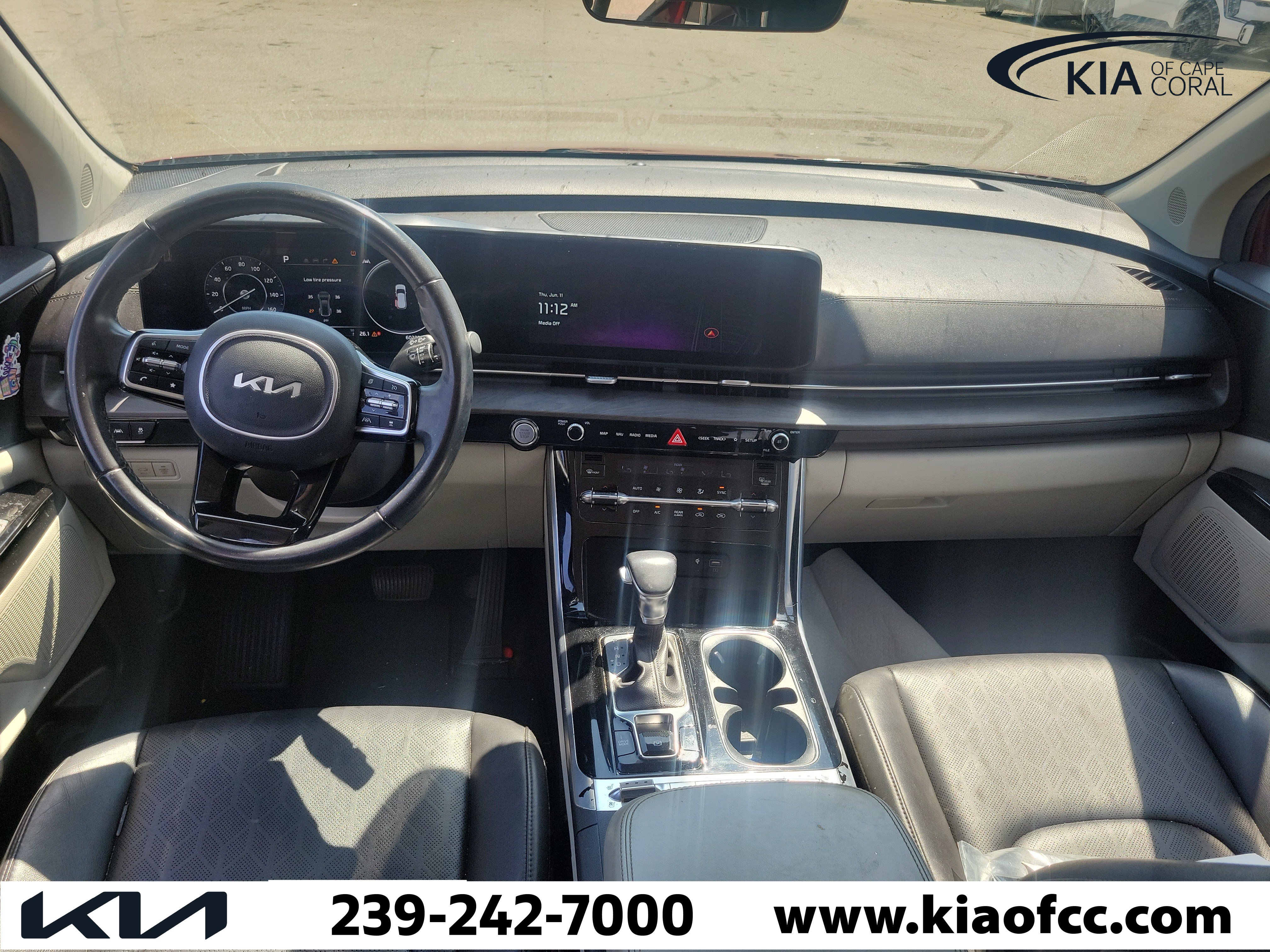 Certified 2023 Kia Carnival SX FWD image 29