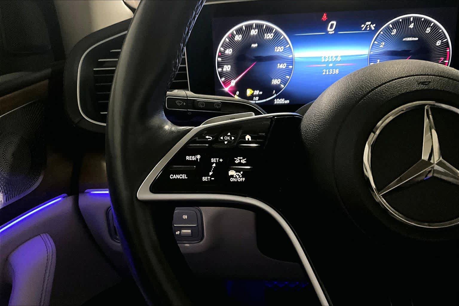 Used 2024 Mercedes-Benz GLS 450 4MATIC image 23