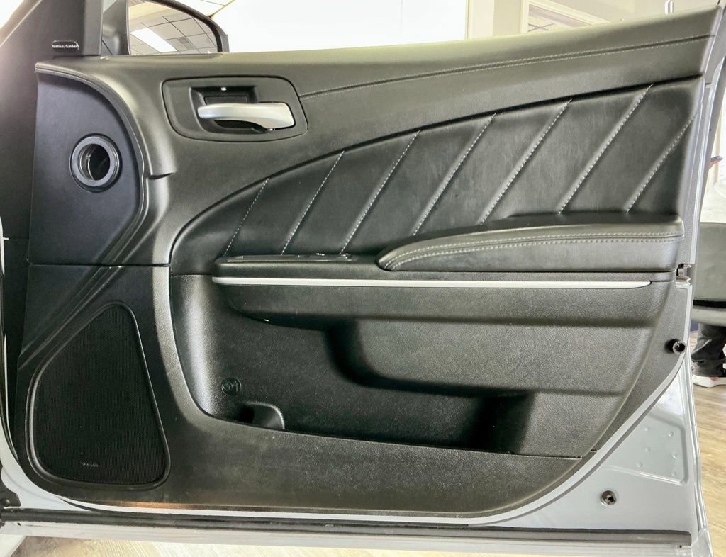 Used 2022 Dodge Charger Scat Pack RWD image 19
