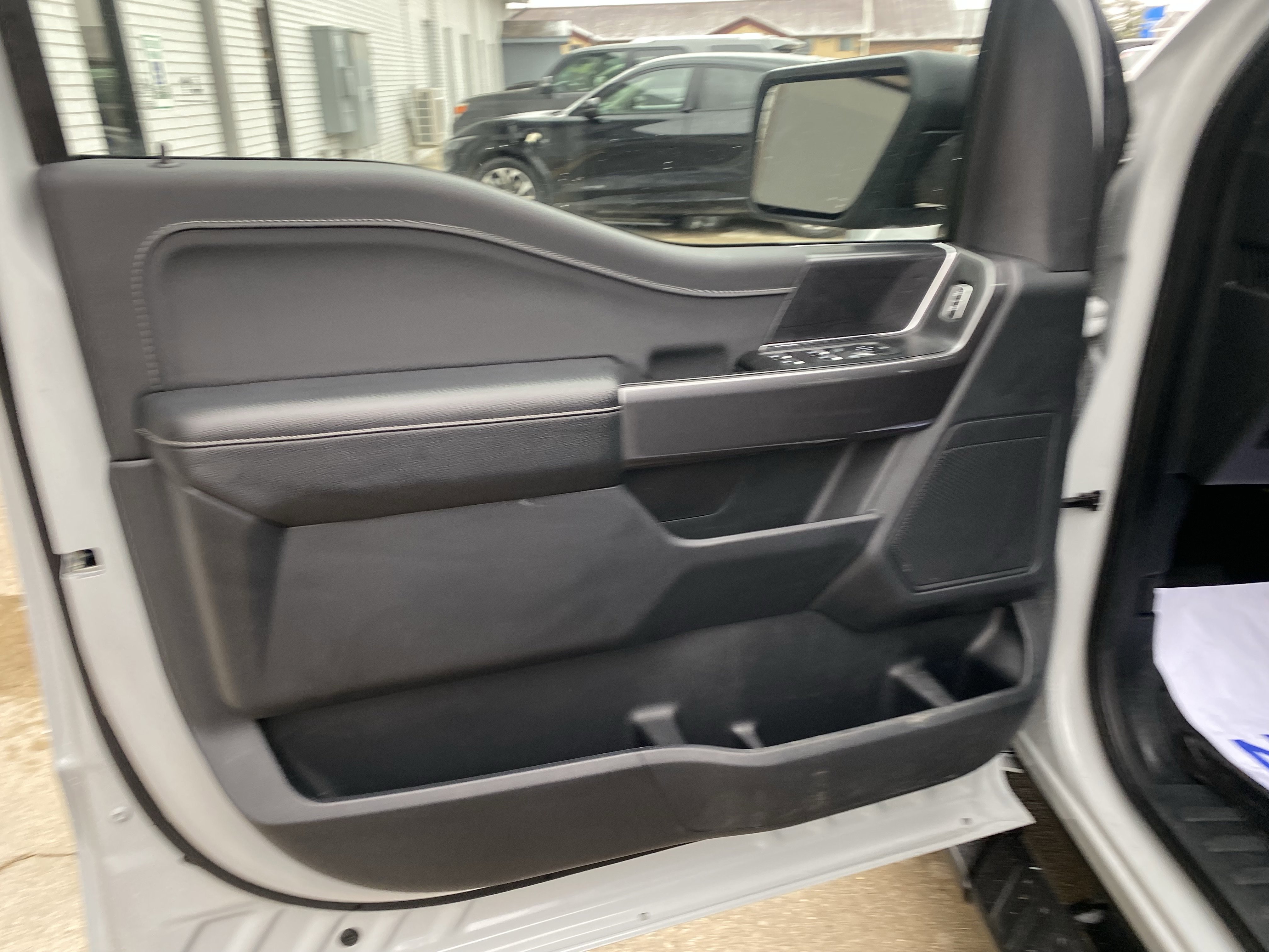 Used 2023 Ford F150 XLT w/ Equipment Group 302A High image 13