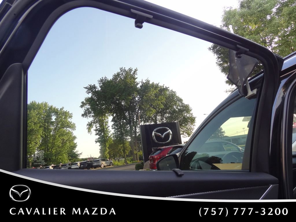 Certified 2026 MAZDA CX-70 3.3 Turbo w/ Preferred Package AWD/4WD image 14