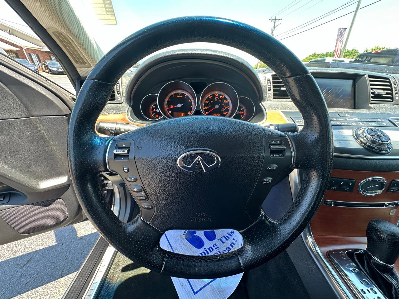 Used 2007 INFINITI M35 w/ Technology Pkg RWD image 12